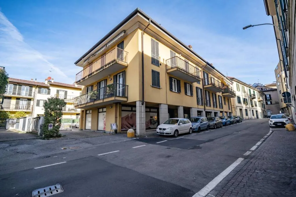Appartamento in vendita a Lecco - Centro, Lungolago - foto 1