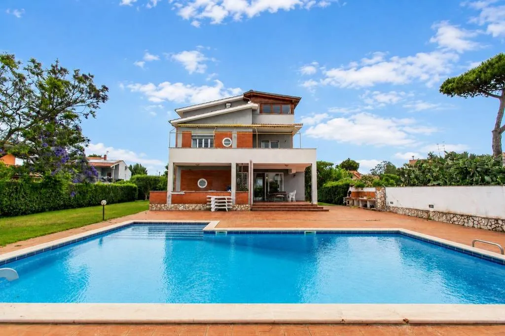 Villa in vendita a Anzio - Villa Claudia, Lido di Cincinnato, Lido delle Sir - foto 1