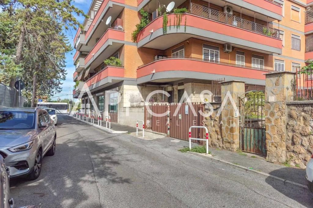 Attico in vendita a Roma - Nuovo Salario - Prati Fiscali - foto 2