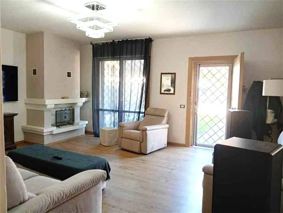 Villa in vendita a Carmignano - Seano - foto 1