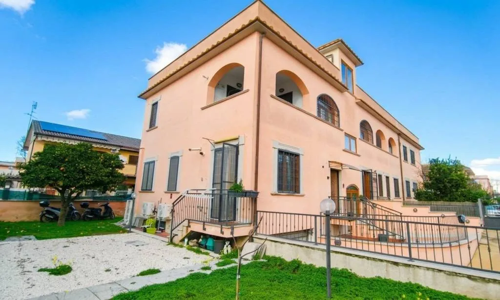 Appartamento in vendita a Roma - foto 1