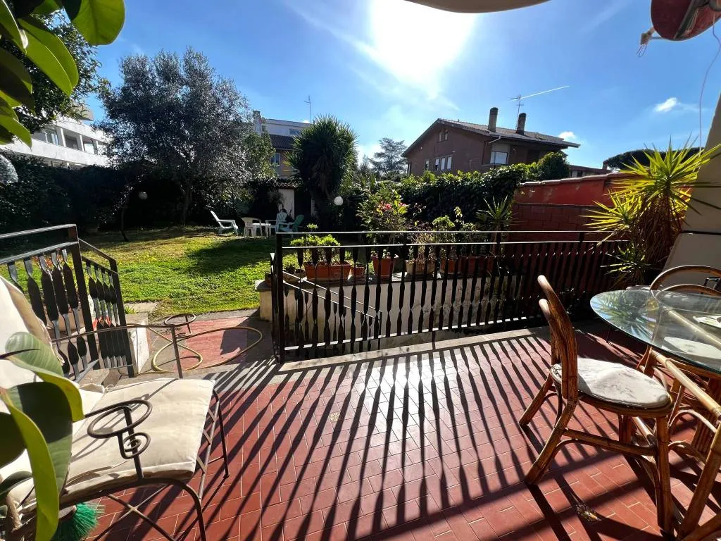 Villa in vendita a Roma - foto 1