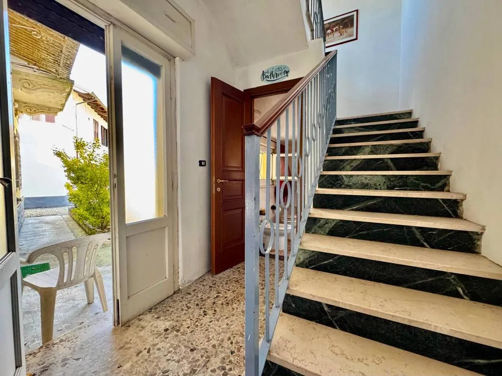 Casa indipendente in vendita a Rive - foto 8