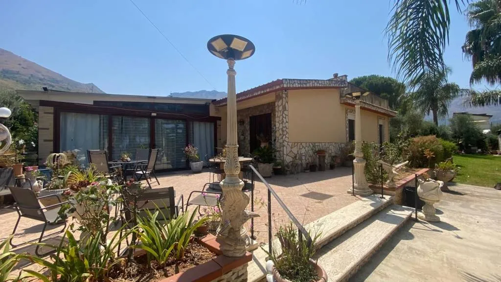 Villa in vendita a Carini - Centro - foto 9