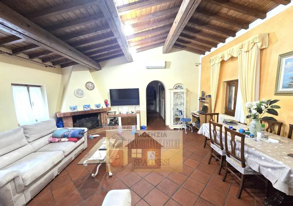 Appartamento in vendita a Campi Bisenzio - Capalle, La Villa, Esselunga - foto 2
