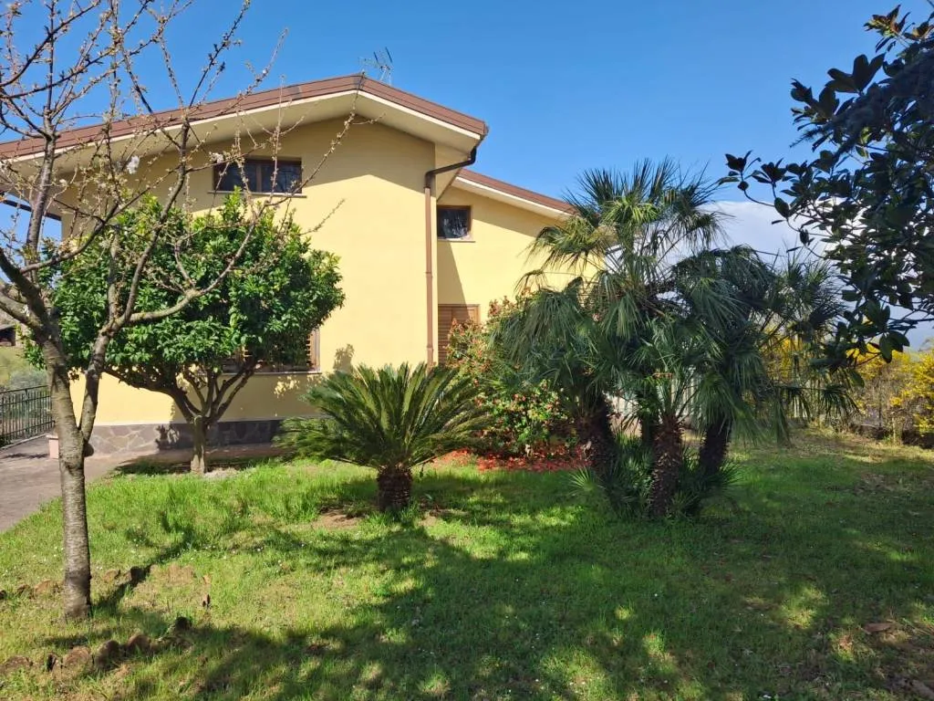 Villa in vendita a San Giorgio del Sannio - Cesine - foto 1