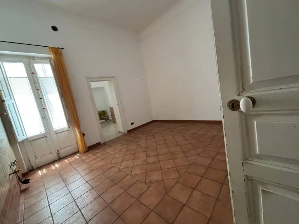 Appartamento in vendita a Taranto - Isola, Città Vecchia, Borgo - foto 2
