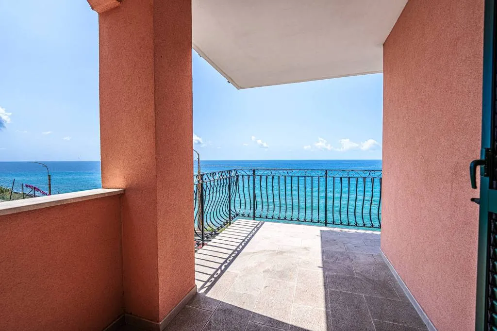 Appartamento in vendita a Sanremo - San Martino, Villetta, La Brezza, Tre Ponti - foto 2