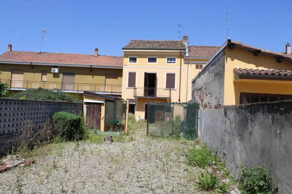 Casa indipendente in vendita a Desana - foto 2