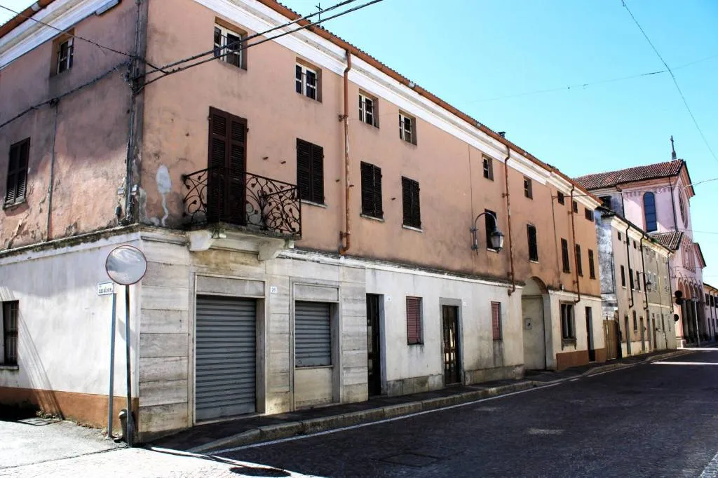 Casa indipendente in vendita a Desana - foto 2