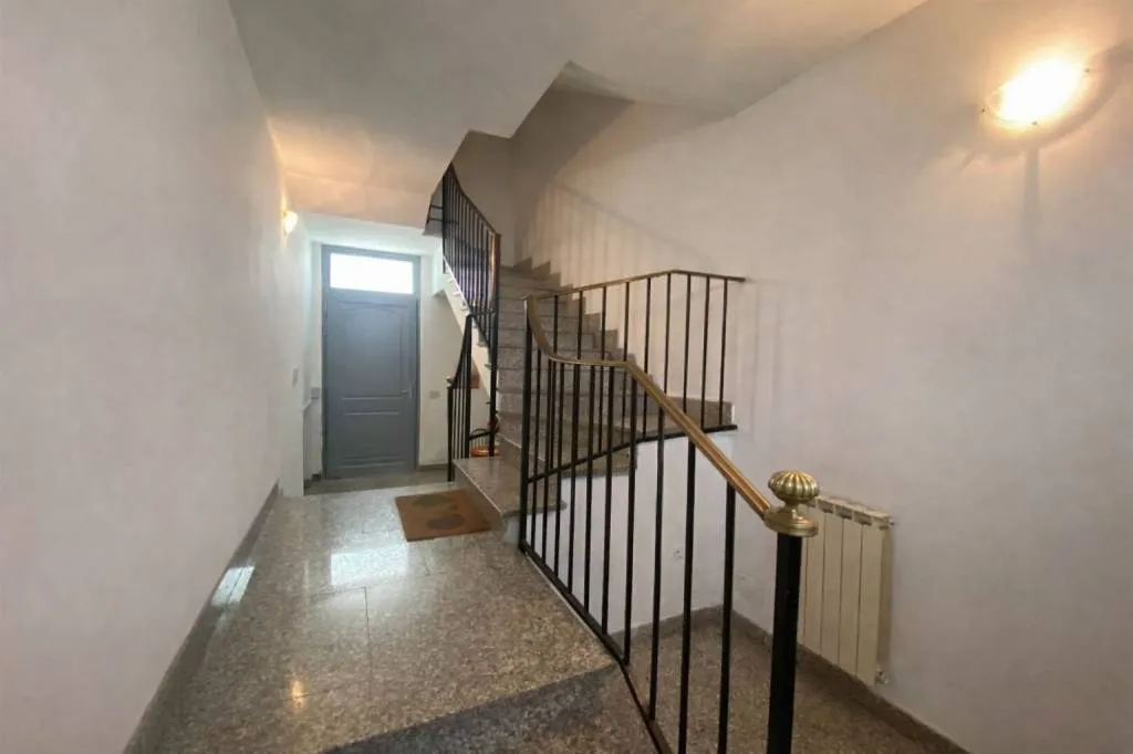 Casa indipendente in vendita a Trino - Centro - foto 2
