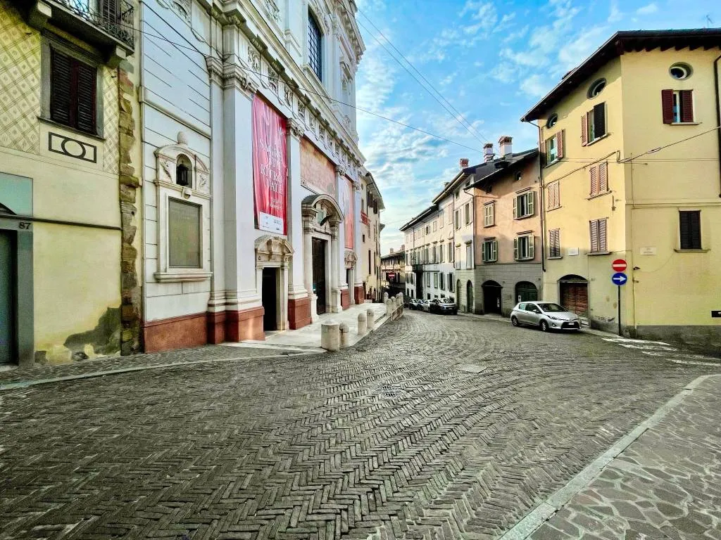 Stabile in vendita a Bergamo - Borgo Palazzo, Centro, Stazione - foto 1
