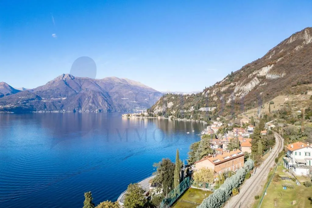 Villa in vendita a Varenna - Fiumelatte - foto 1