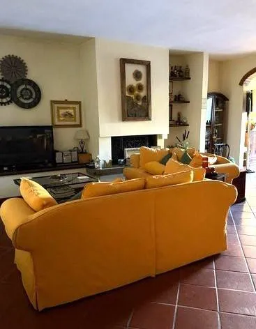 Villetta a schiera in vendita a Poggio a Caiano - Centro - foto 2