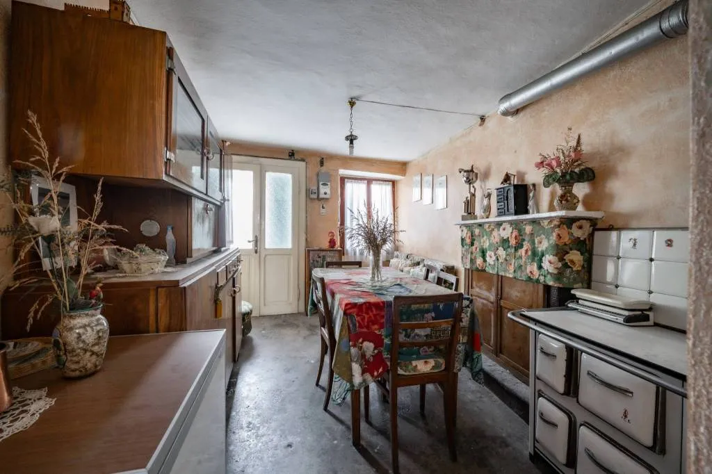 Casa indipendente in vendita a Dervio - Centro - foto 4