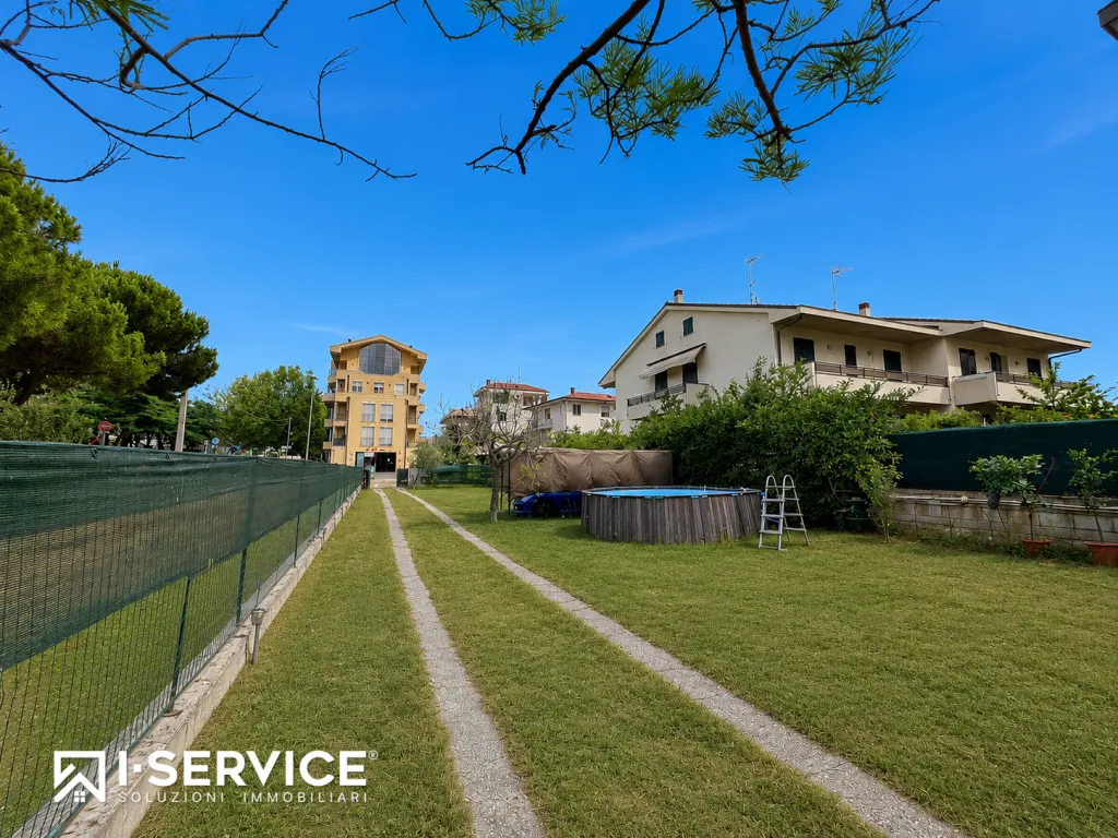 Casa indipendente in vendita a Rimini - foto 9