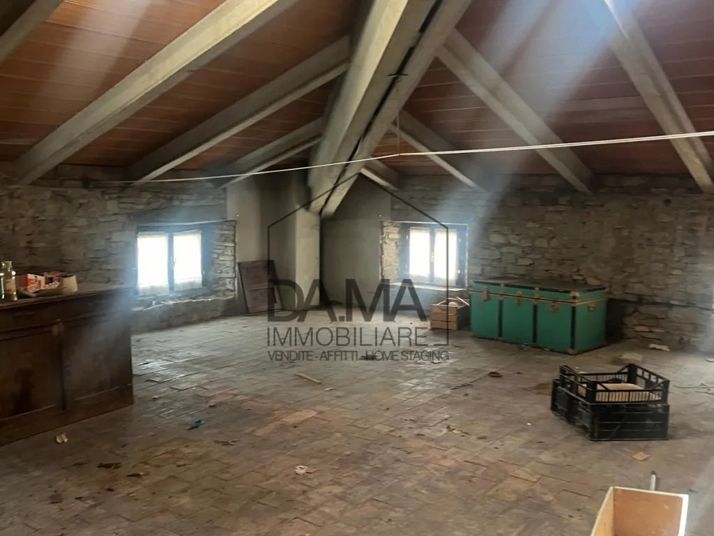 Appartamento in vendita a Varano de' Melegari - foto 7
