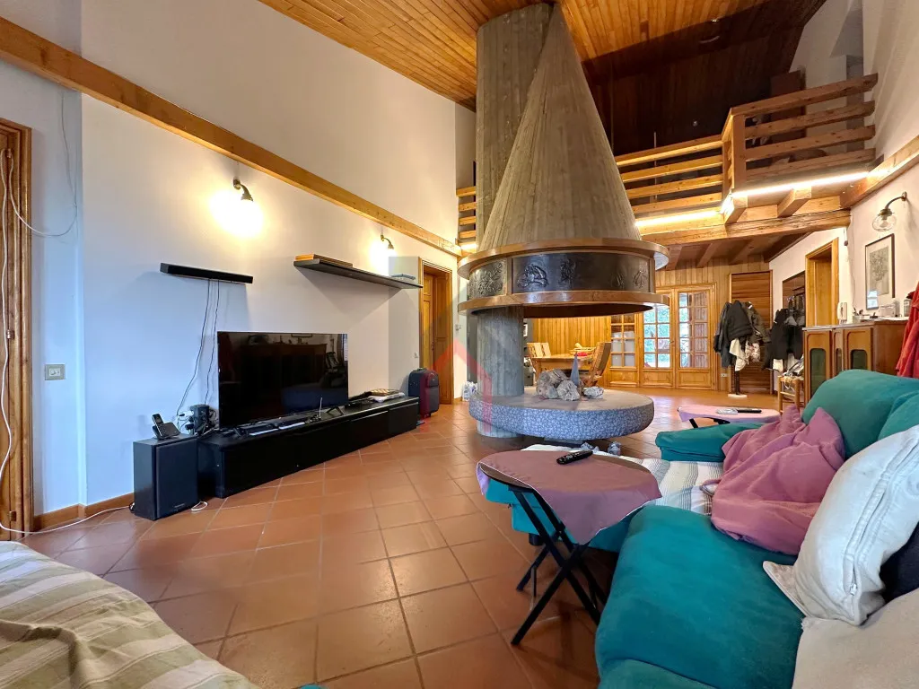Casa indipendente in vendita a Castrocaro Terme e Terra del Sole - foto 2
