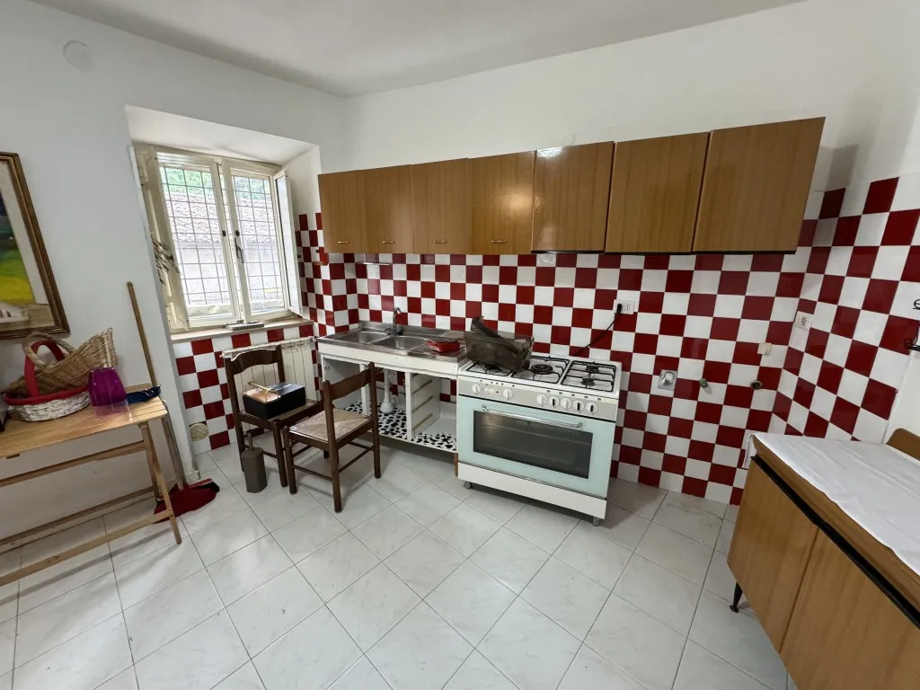 Casa indipendente in vendita a Patrica - foto 1