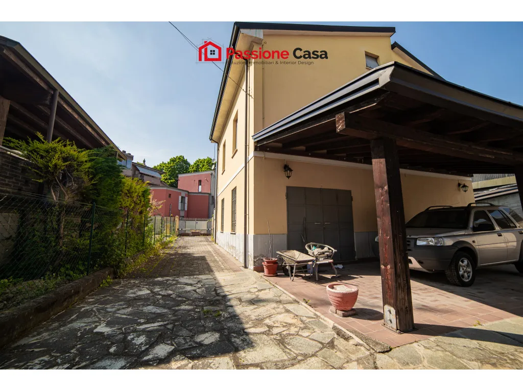 Casa indipendente in vendita a Parma - foto 2