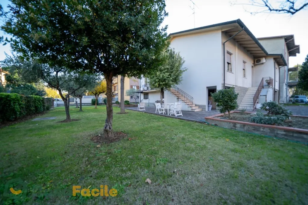 Casa indipendente in vendita a Cesena - foto 1