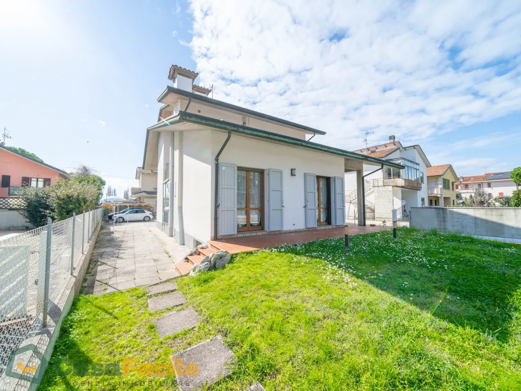 Casa bifamiliare in vendita a Cervia - foto 1