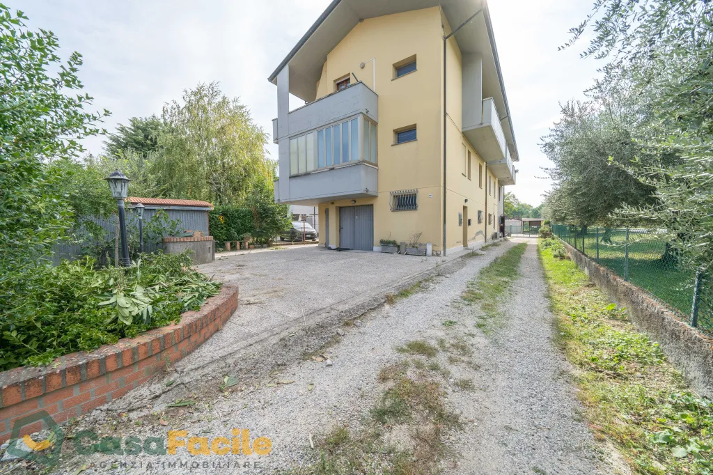 Villetta a schiera in vendita a Cesena - foto 2