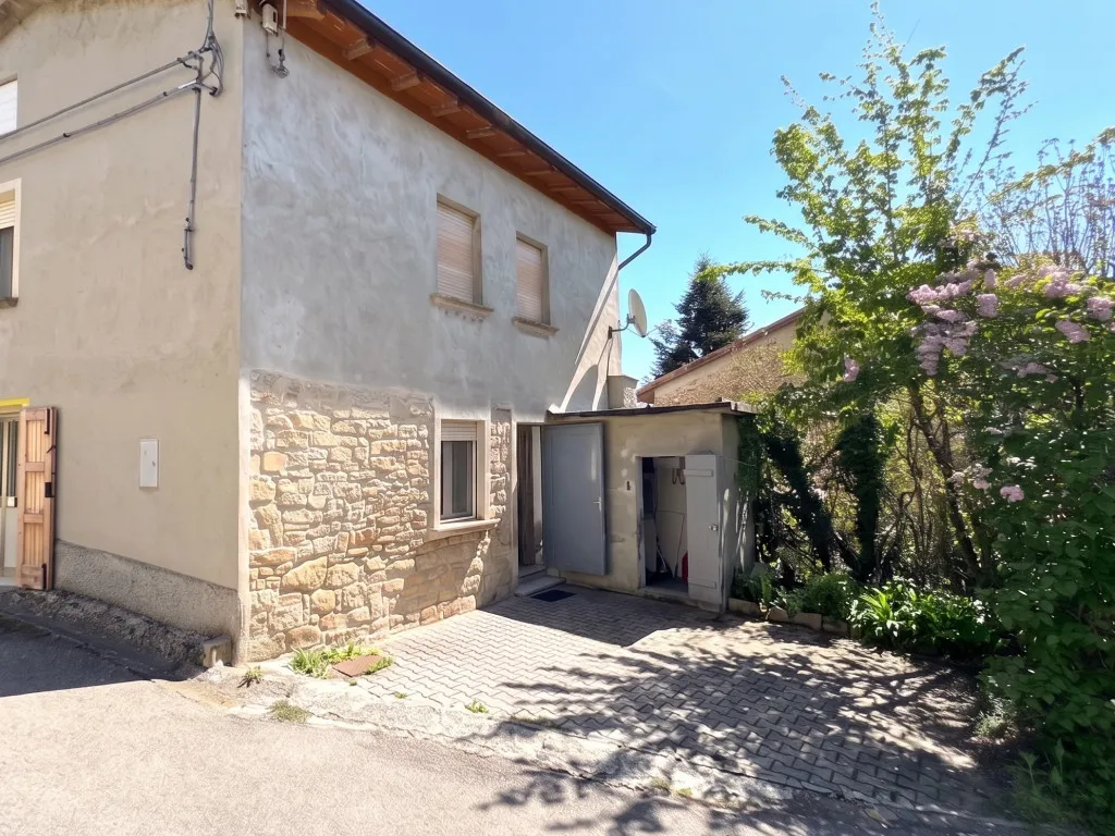 Appartamento in vendita a Casina - foto 1