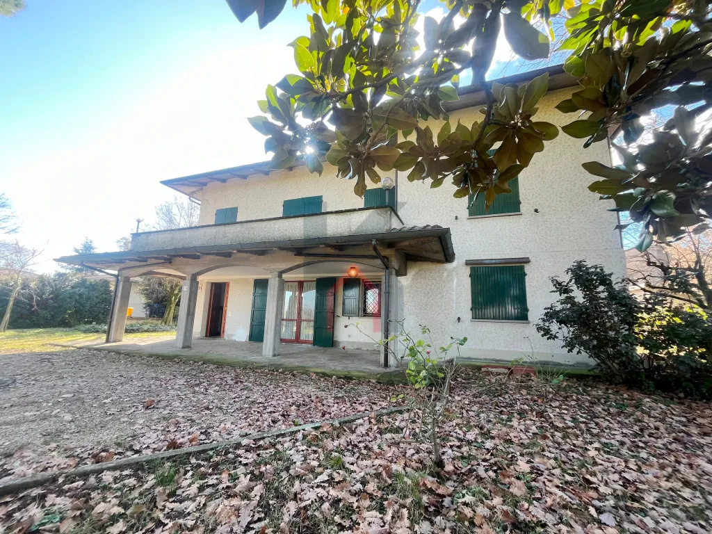 Casa indipendente in vendita a Forlì - foto 2