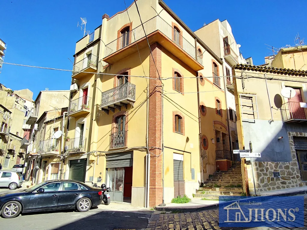 Casa indipendente in vendita a Enna - foto 1