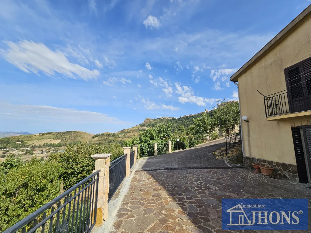 Villa in vendita a Enna - foto 2