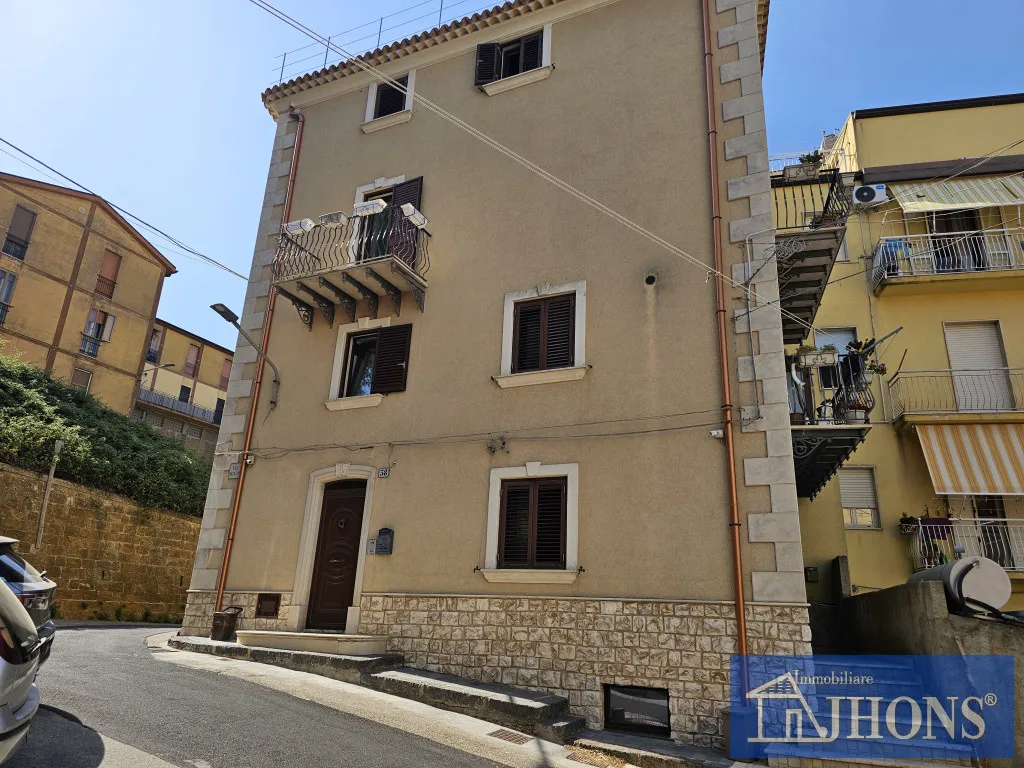 Casa indipendente in vendita a Enna - foto 1