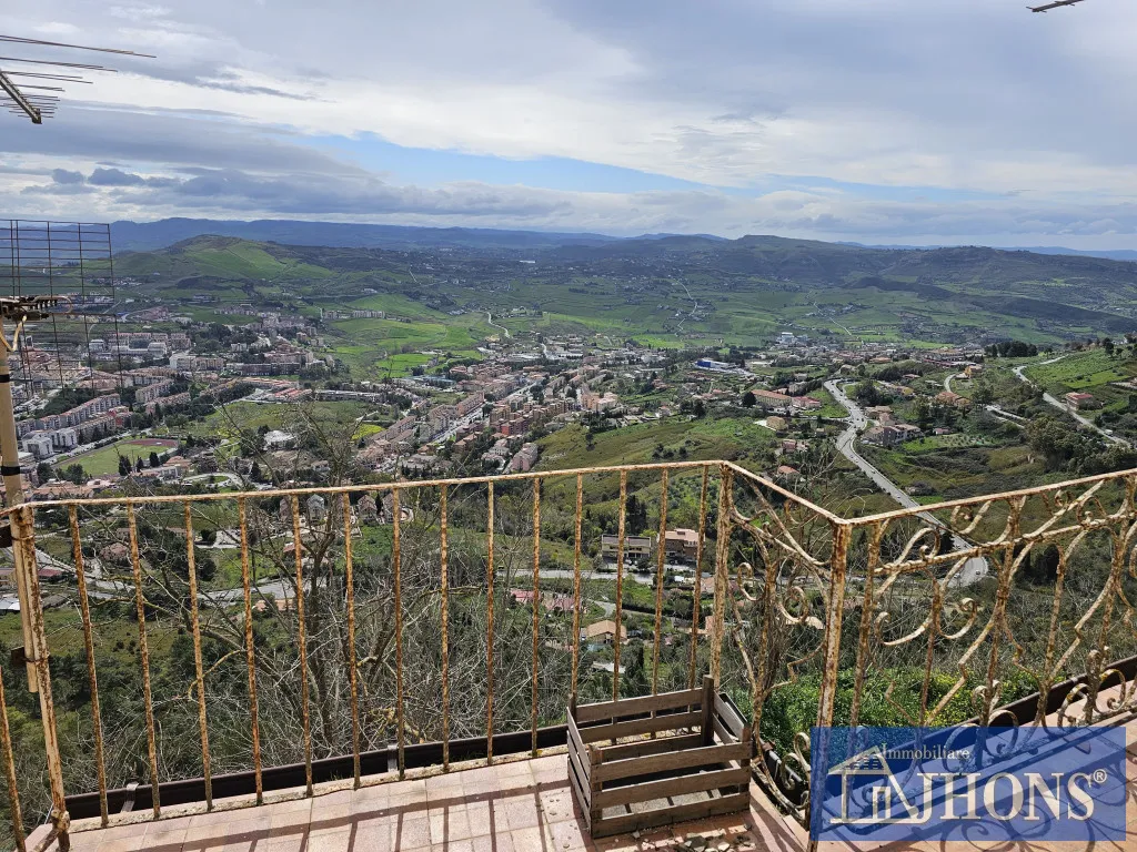 Casa indipendente in vendita a Enna - foto 1