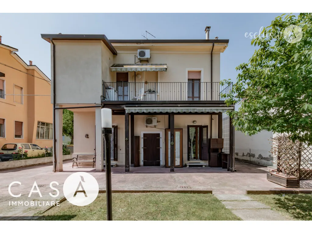 Casa bifamiliare in vendita a Cesena - foto 1