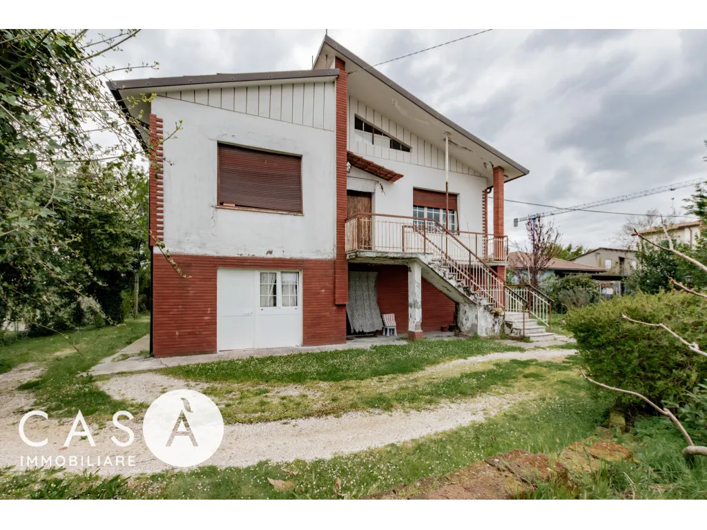 Casa indipendente in vendita a Forlì - foto 2