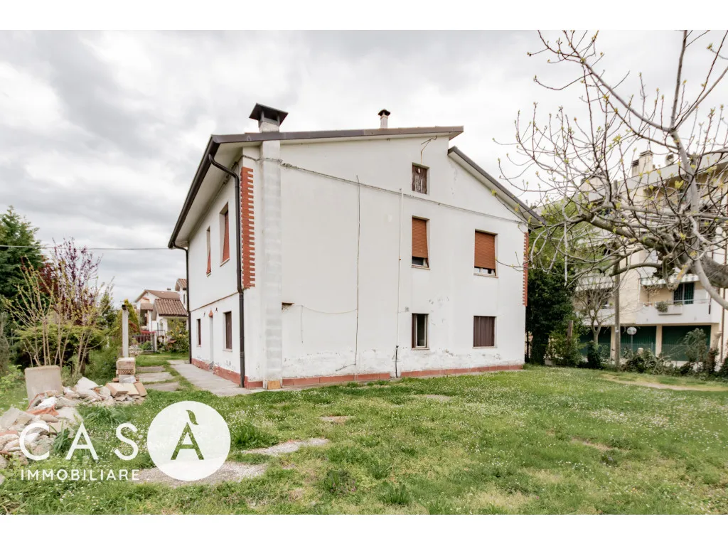 Casa indipendente in vendita a Forlì - foto 4