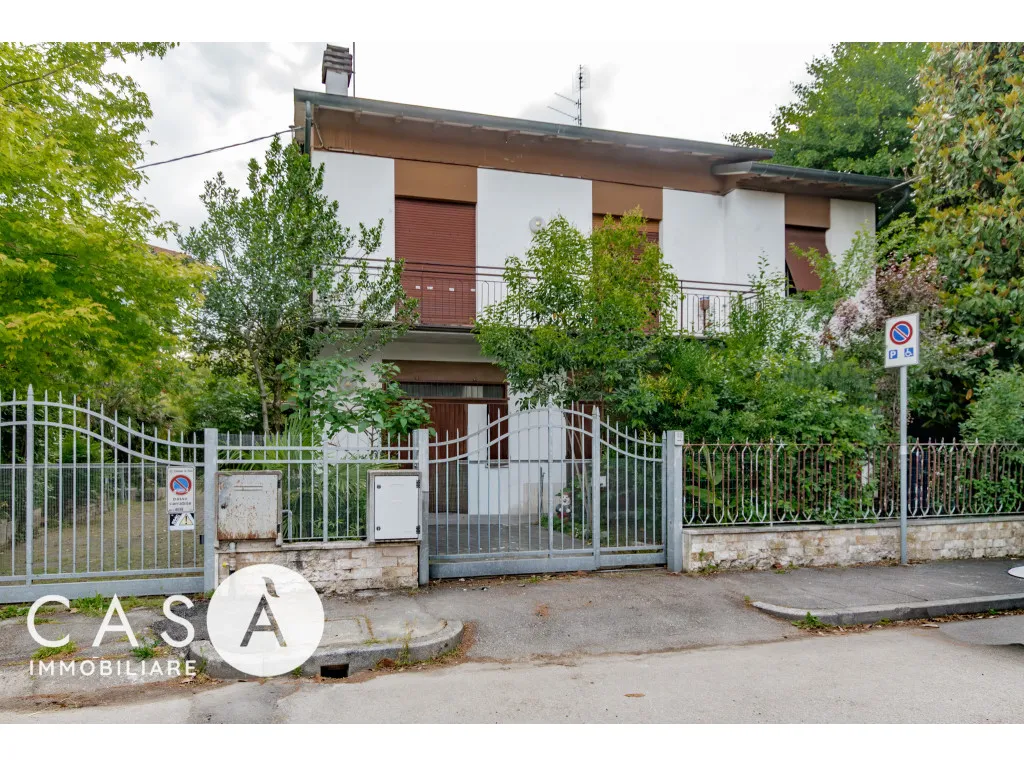 Casa bifamiliare in vendita a Forlì - foto 1