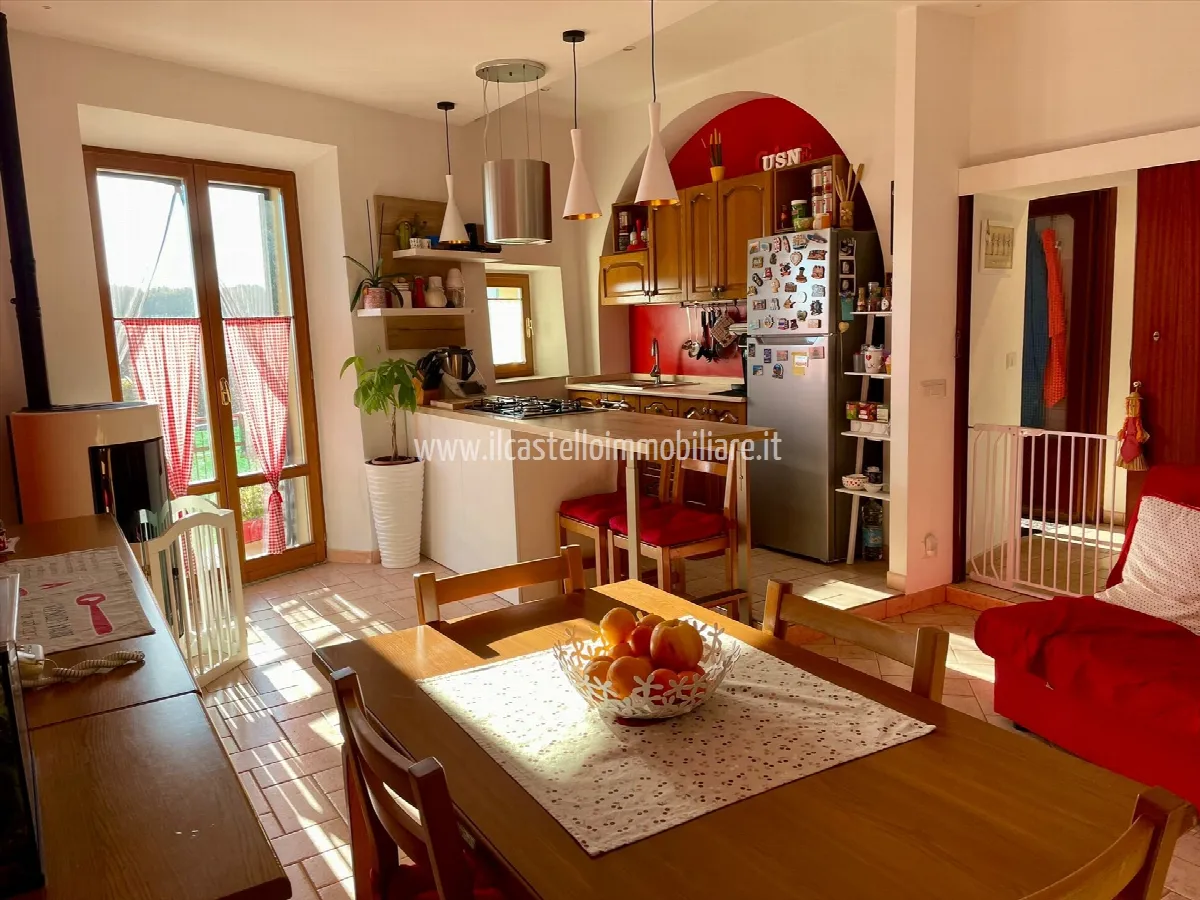 Casa indipendente in vendita a Sarteano - Centro storico - foto 2