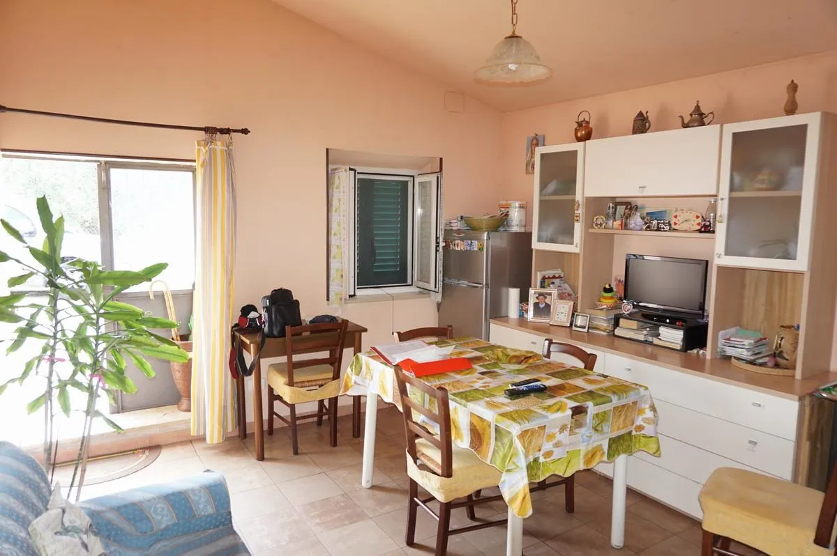 Casa indipendente in vendita a Castiglione del Lago - foto 3