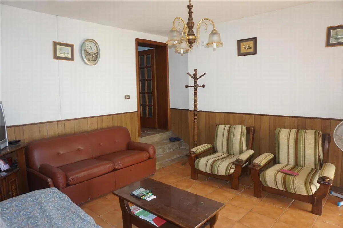 Casa indipendente in vendita a Cortona - foto 2