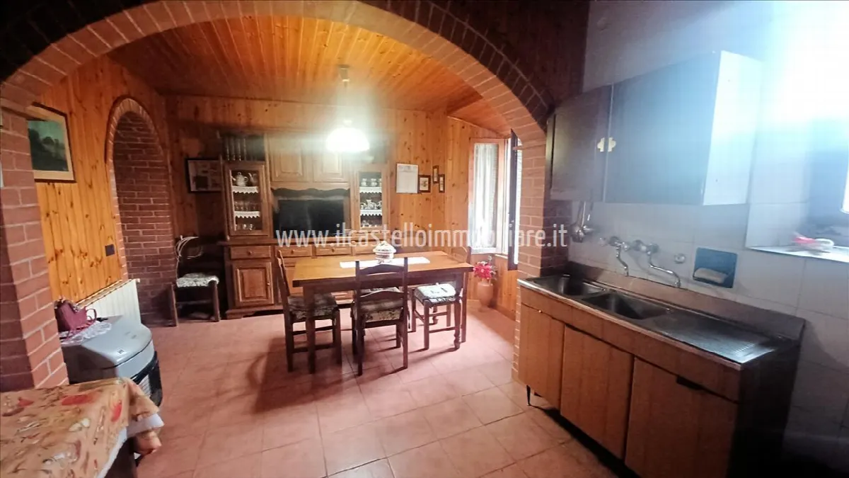 Appartamento in vendita a Trequanda - Petroio - foto 2