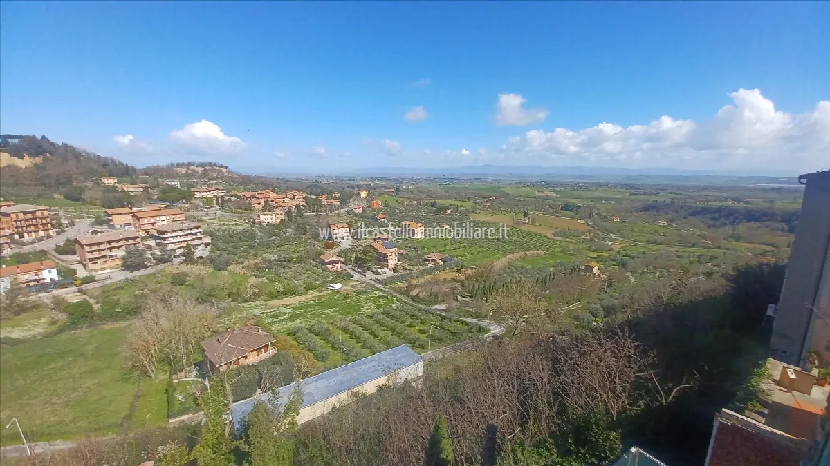 Casa indipendente in vendita a Chianciano Terme - foto 1