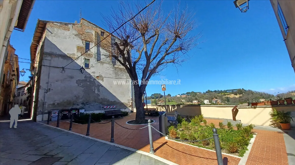 Casa indipendente in vendita a Chianciano Terme - foto 2