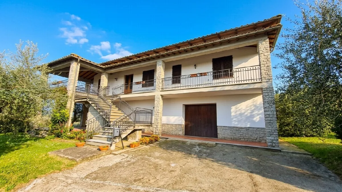 Villa in vendita a Sinalunga - foto 1
