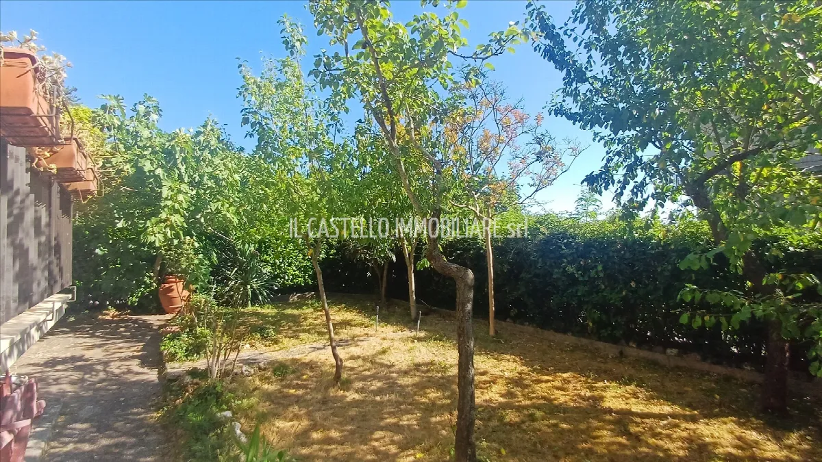 Casa indipendente in vendita a Sarteano - foto 4