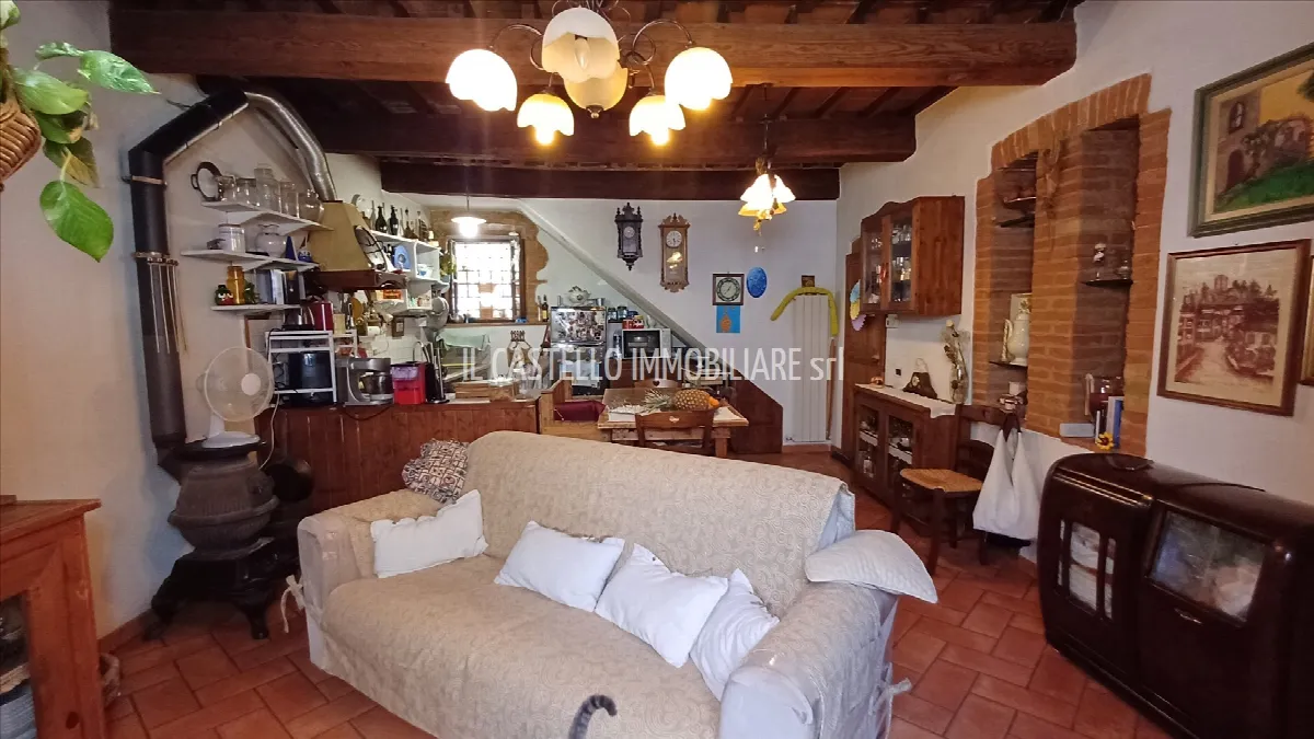 Casa indipendente in vendita a Sarteano - Centro storico - foto 2