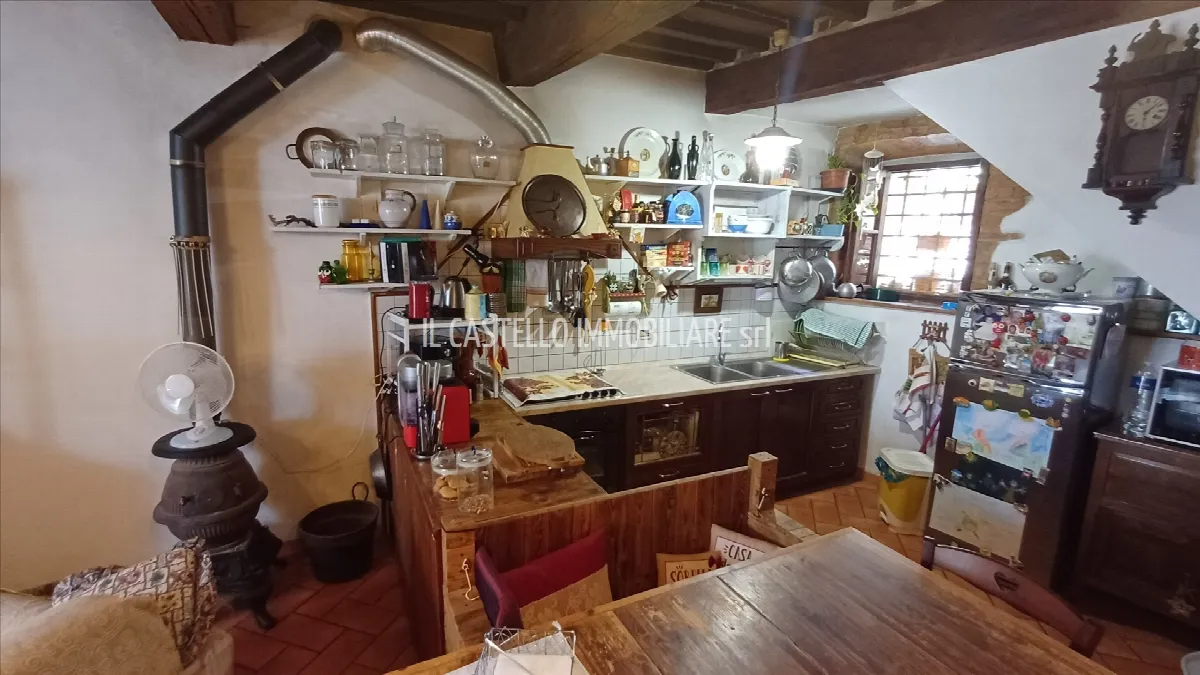 Casa indipendente in vendita a Sarteano - Centro storico - foto 4
