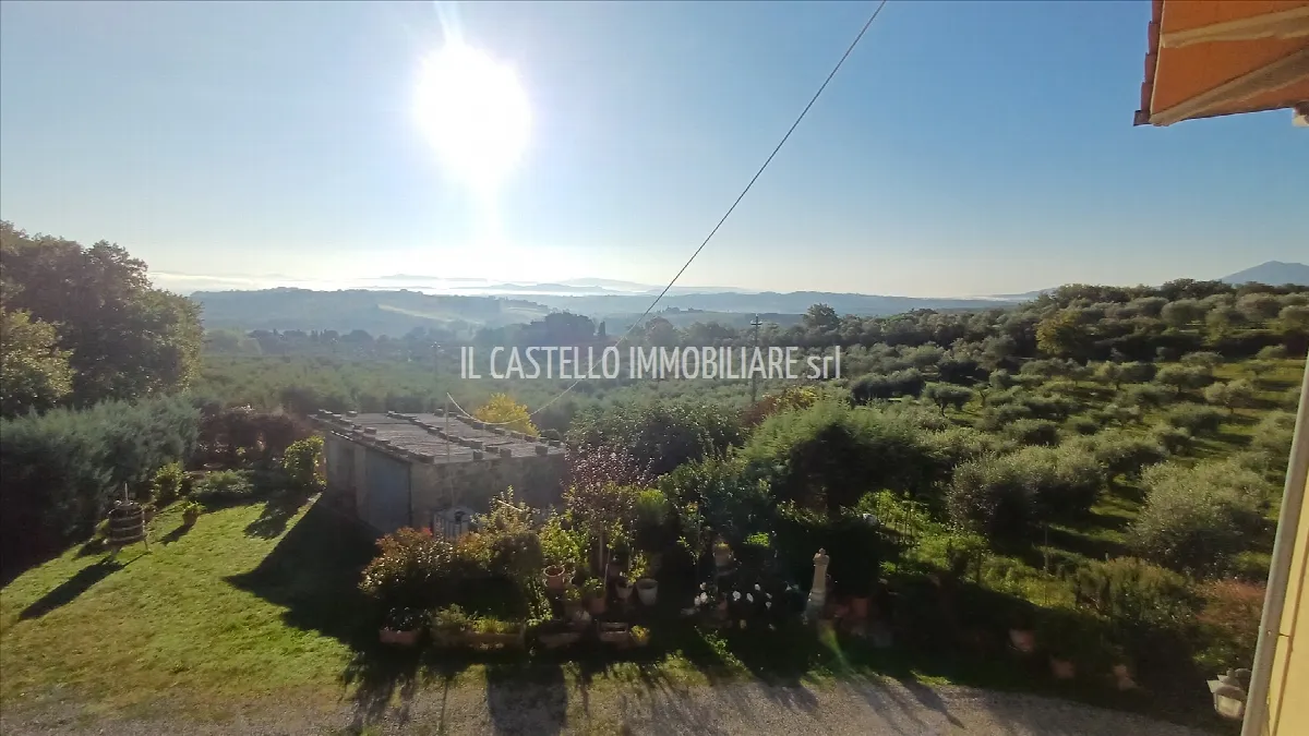 Casa indipendente in vendita a Chianciano Terme - foto 2