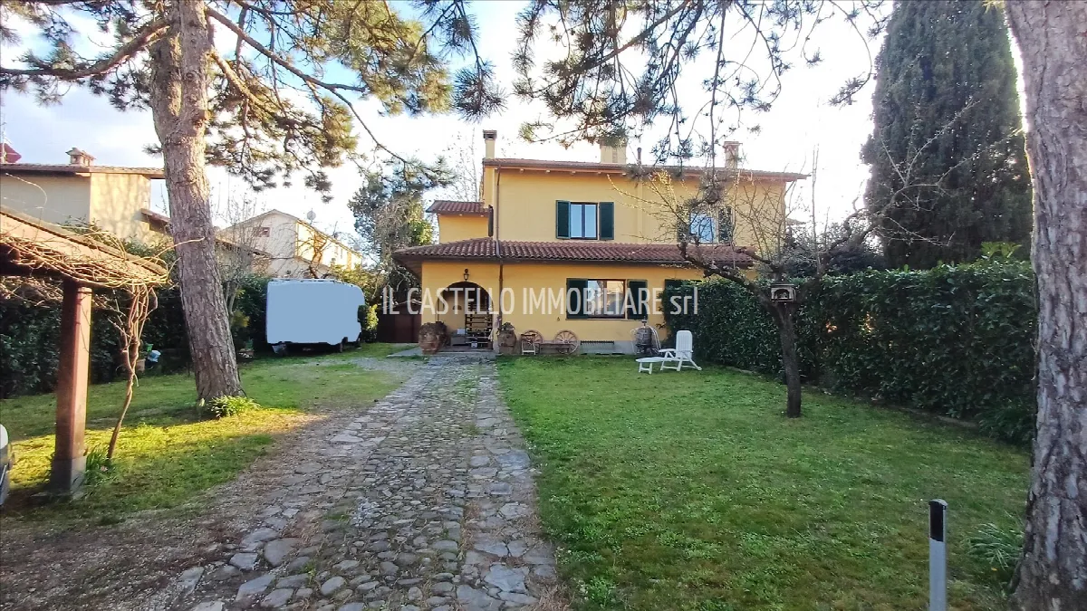 Casa indipendente in vendita a Sarteano - foto 2