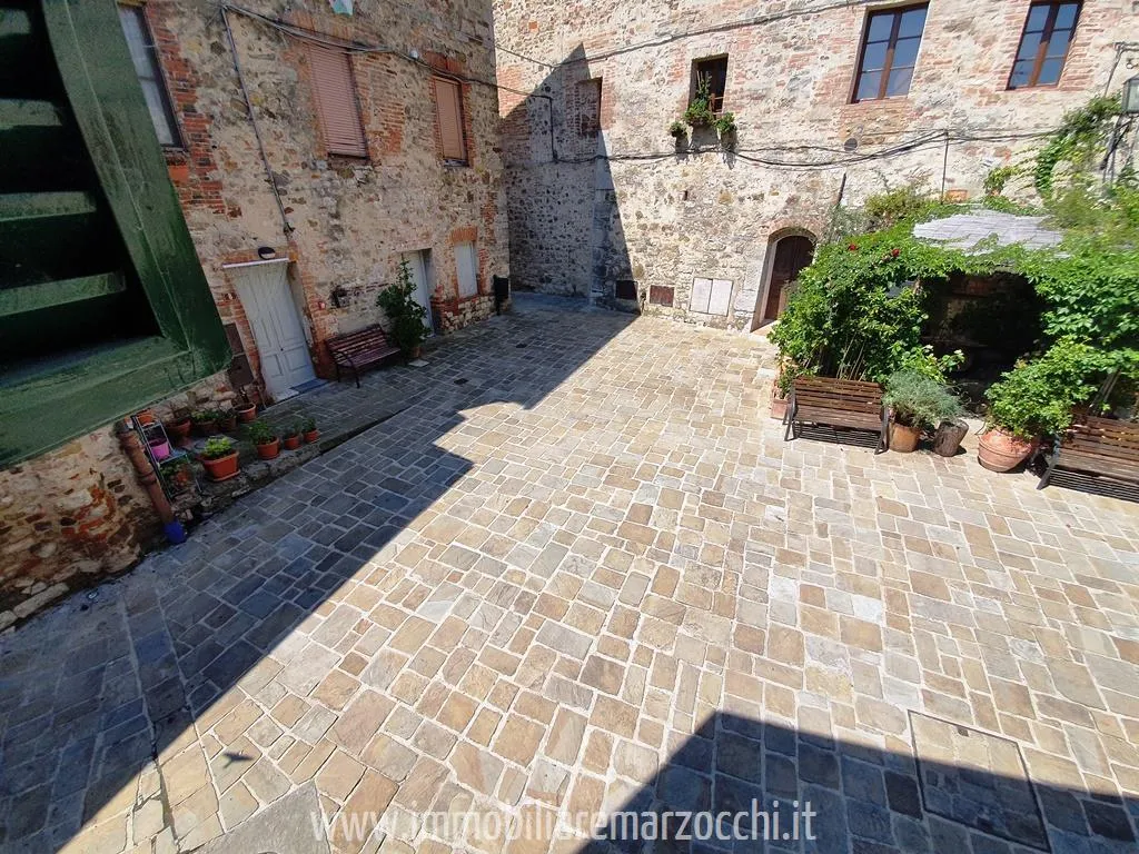 Appartamento in vendita a Castelnuovo Berardenga - foto 9